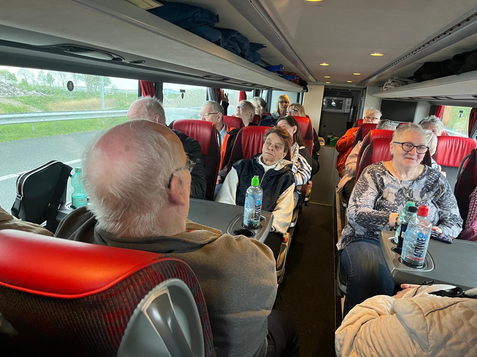 Mit dem Reisebus von GRAF's Reisen fuhren wir zum Keukenhof nach Lisse, Holland.