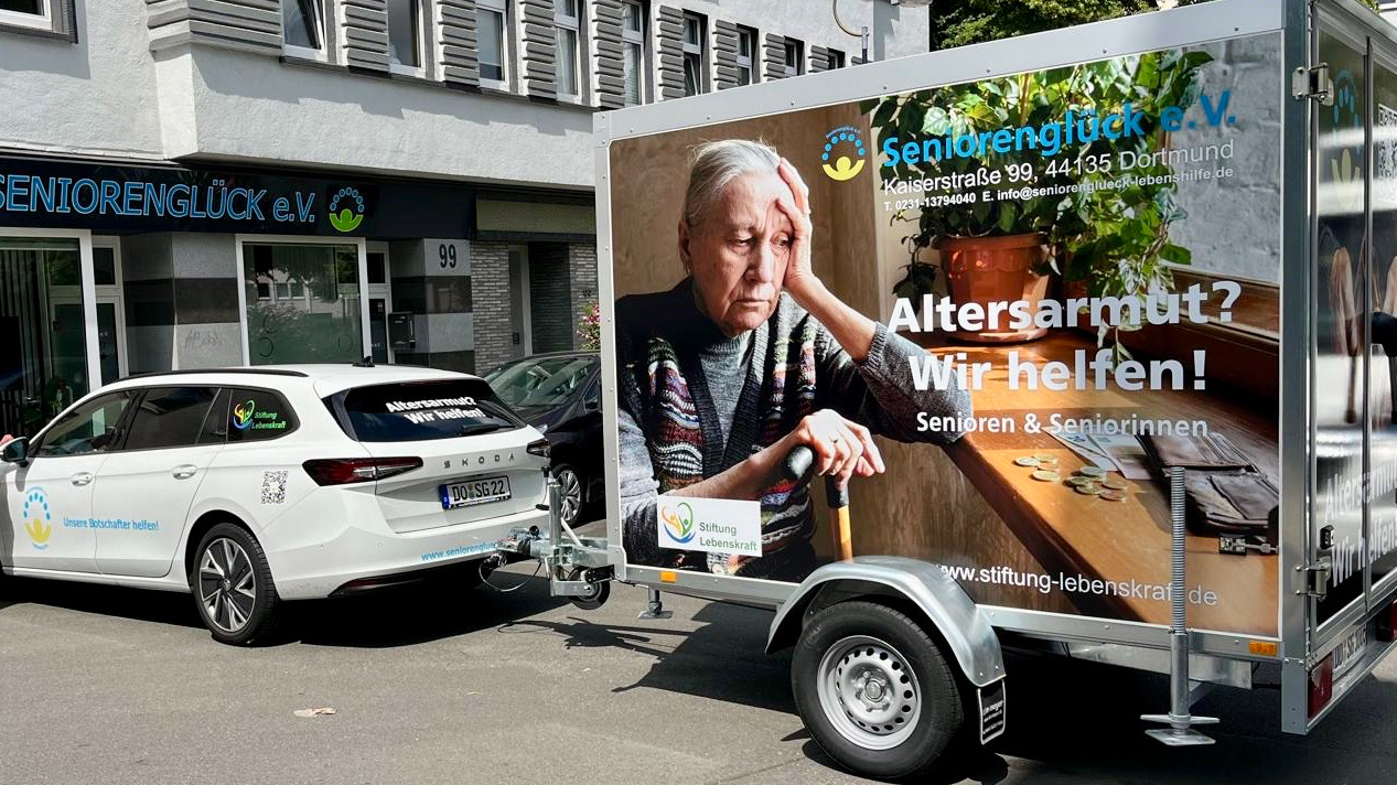 Neuer Kühlanhänger von der Stiftung Lebenskraft