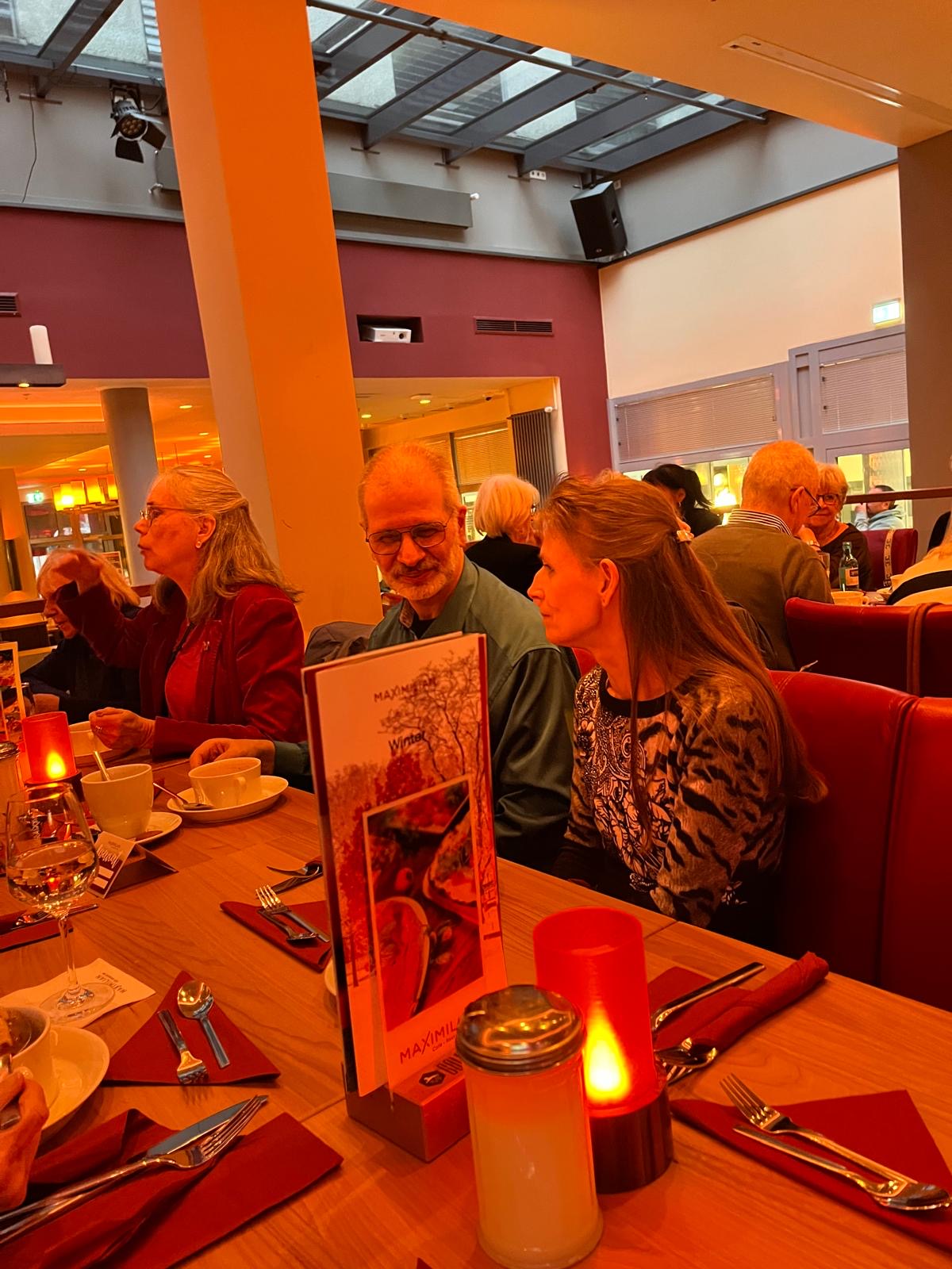 Die Vorspeise - Minestrone - schmeckte allen vorzüglich.