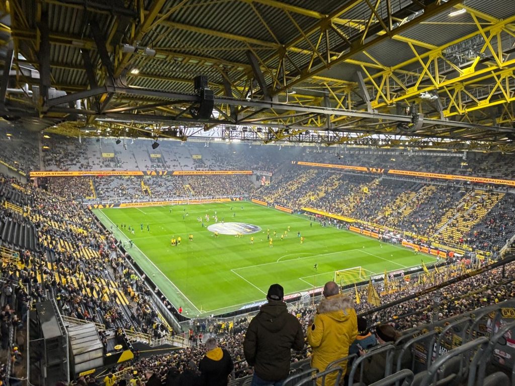 Das Heimspiel BVB Dortmund vs FC Augsburg