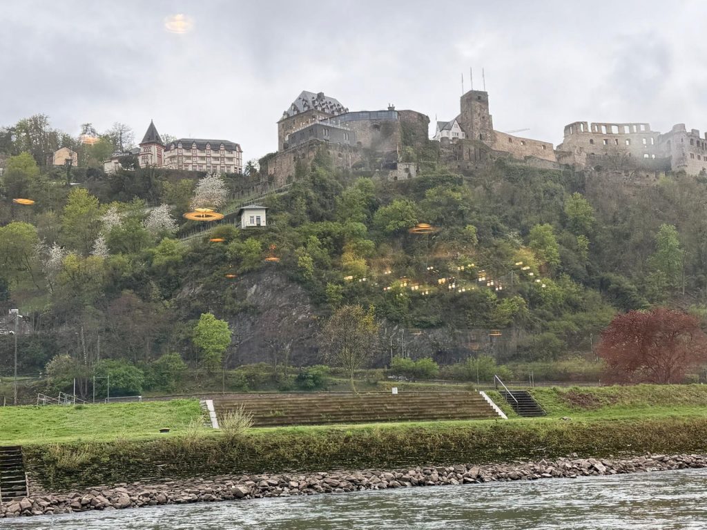 Schlösser und Burgen