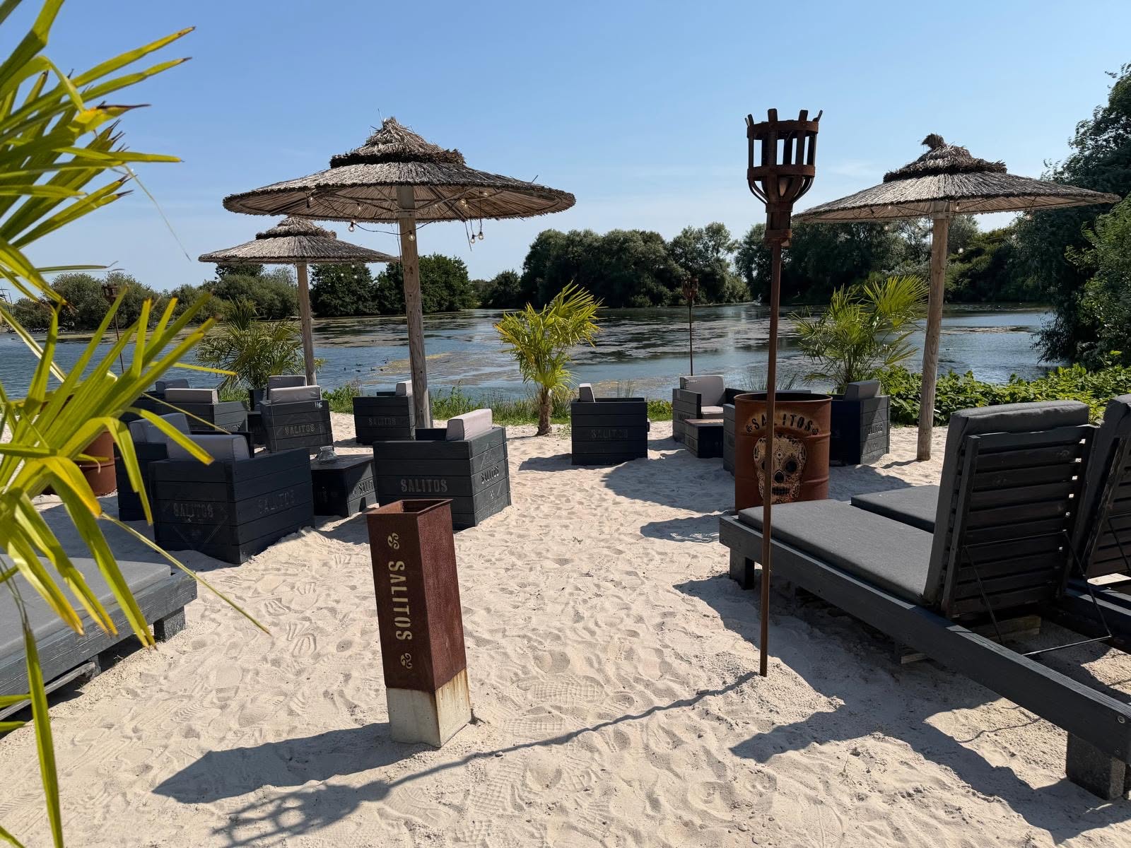 Die Terrasse des Hotel Nordstern ist vom Restaurant aus erreichbar.